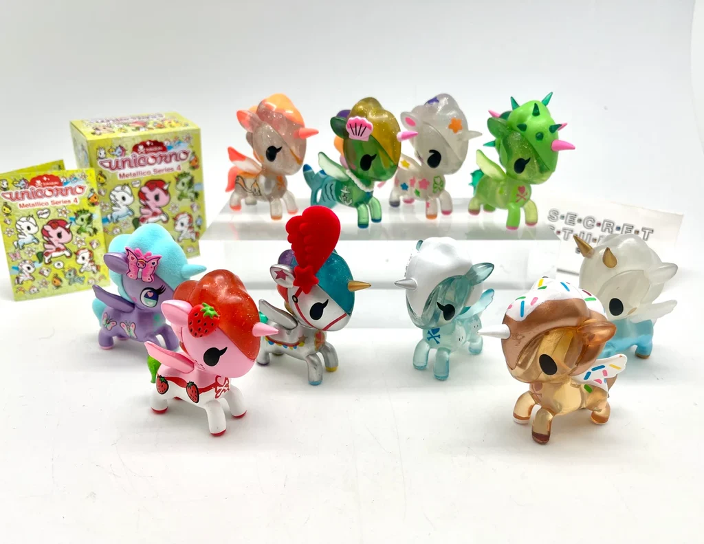 Selection of standard Tokidoki Unicorno figures displaying classic land-based character designs and diverse colorways.